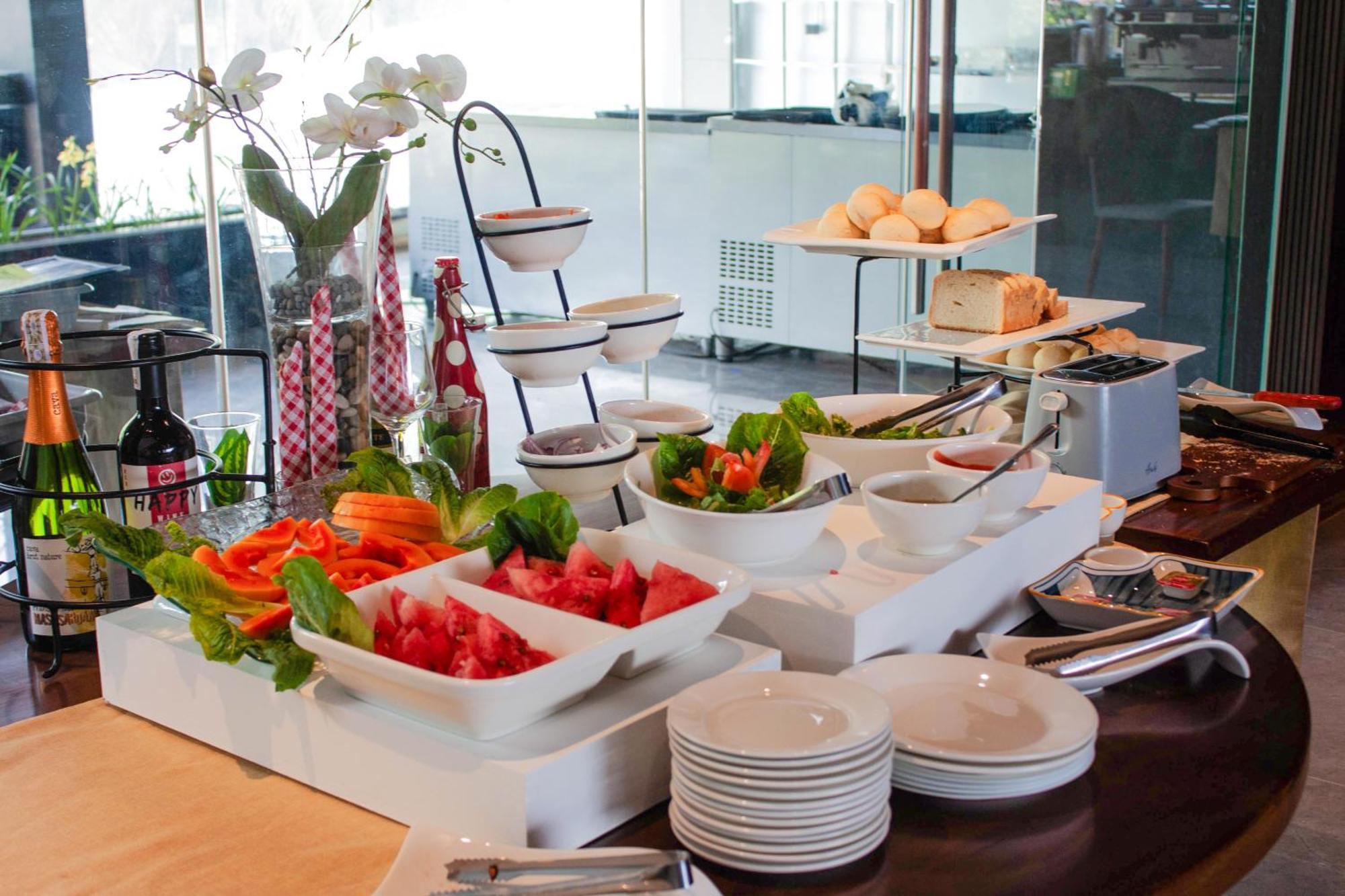 Hayat Sky Towers Hotel Cebu Ngoại thất bức ảnh
