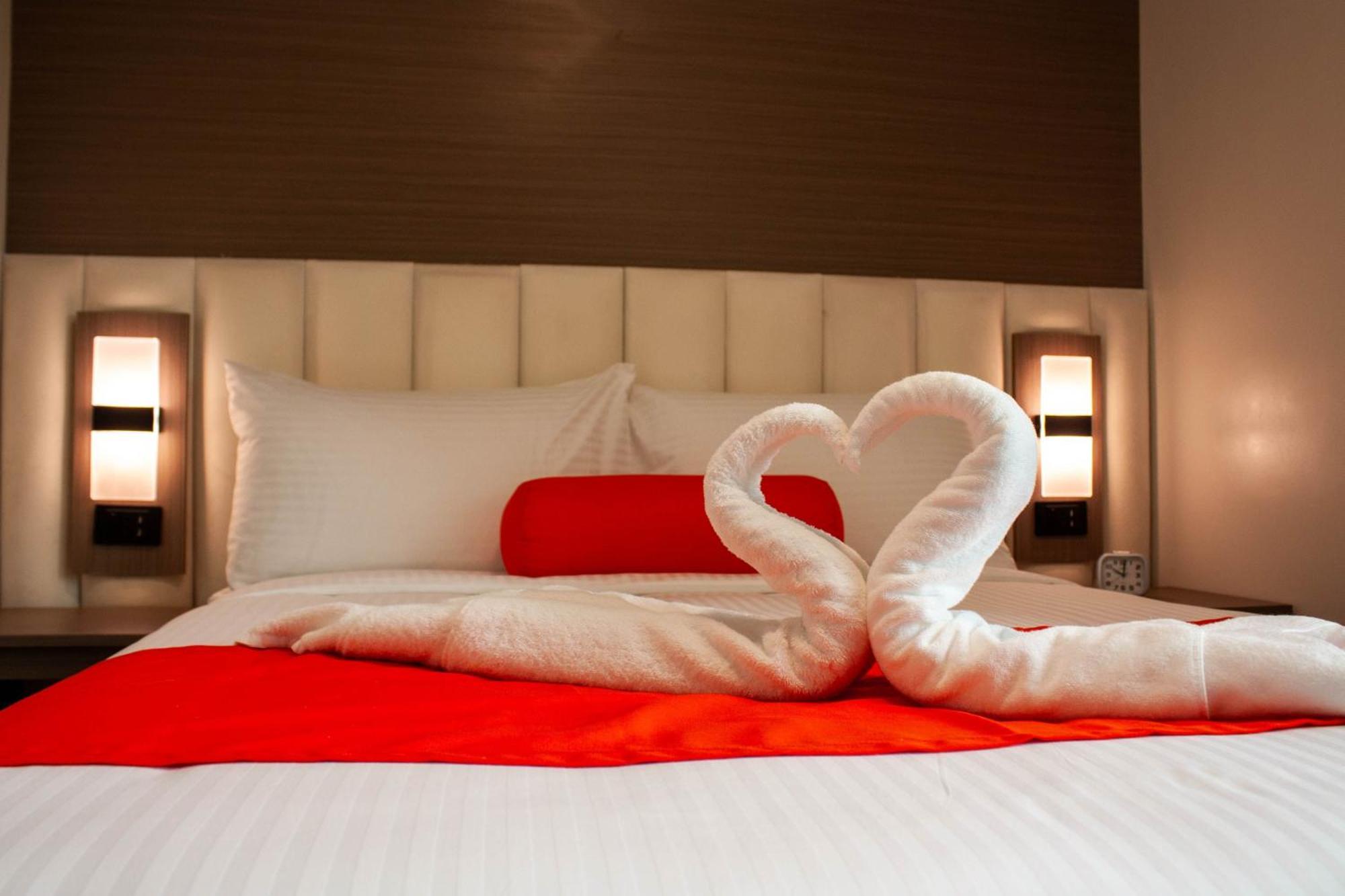 Hayat Sky Towers Hotel Cebu Ngoại thất bức ảnh