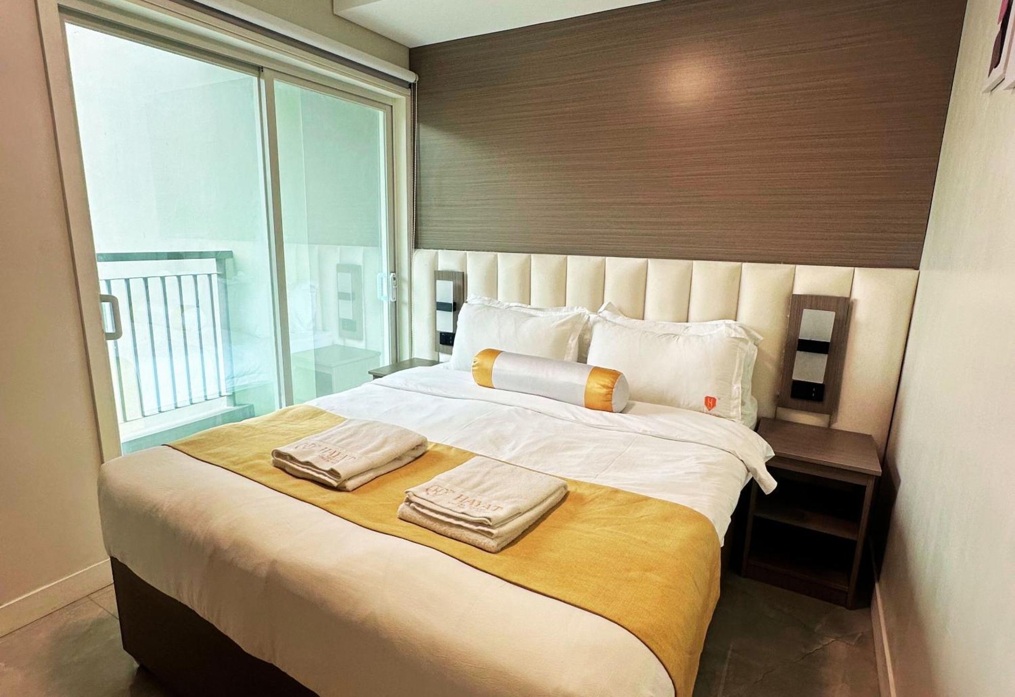 Hayat Sky Towers Hotel Cebu Ngoại thất bức ảnh