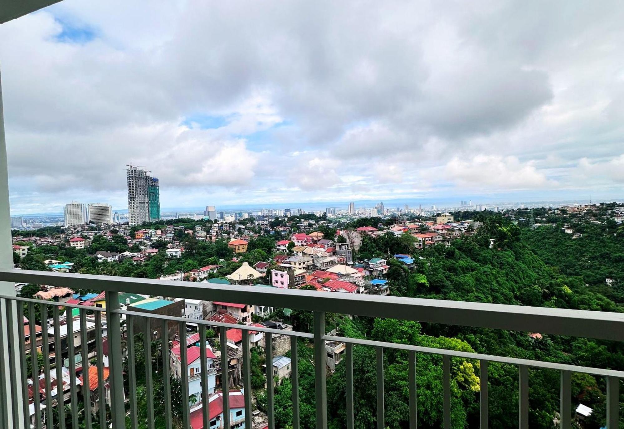 Hayat Sky Towers Hotel Cebu Ngoại thất bức ảnh