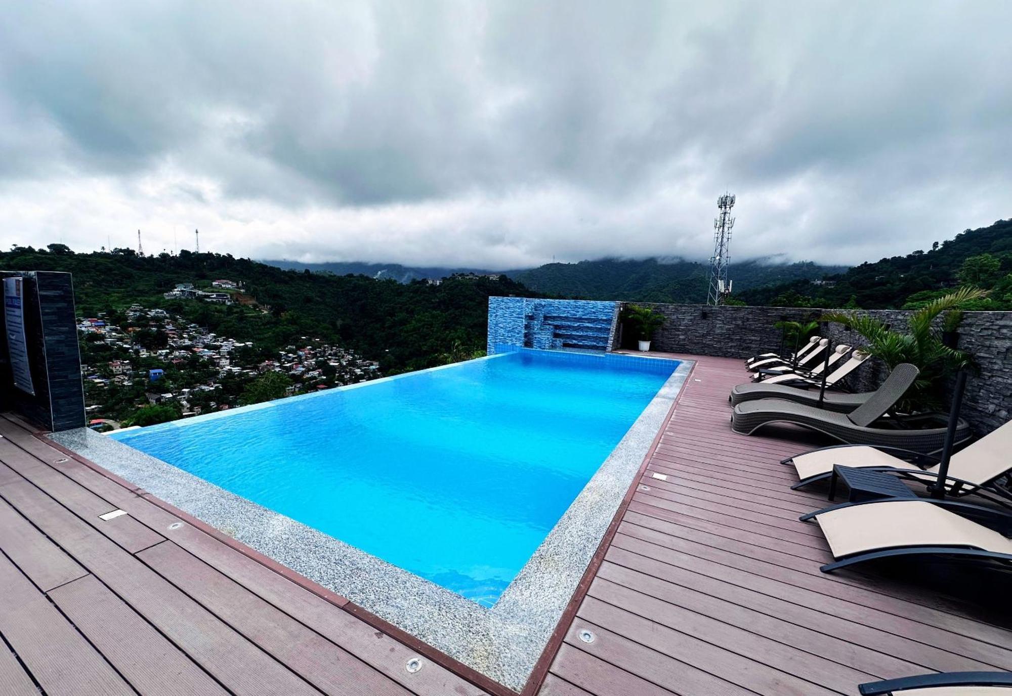 Hayat Sky Towers Hotel Cebu Ngoại thất bức ảnh